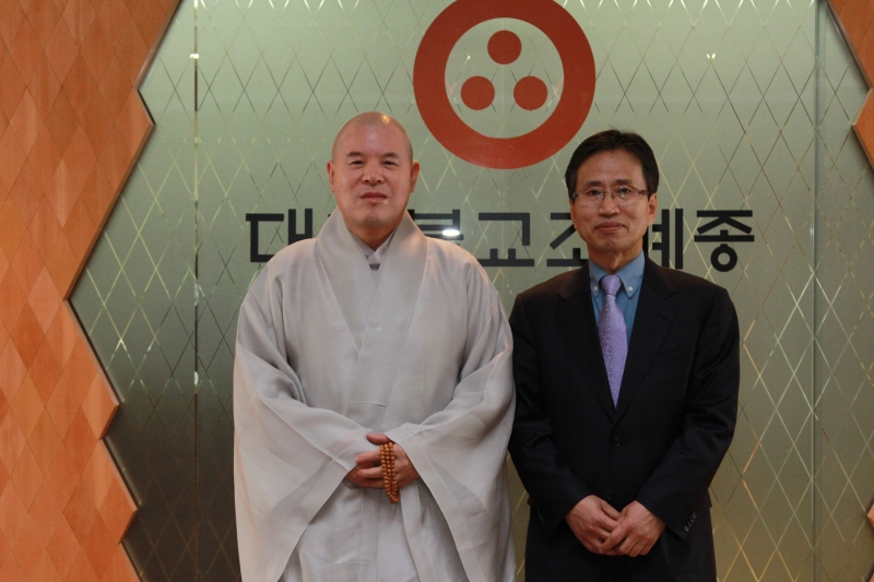 2013.04.17_강봉석 문광부 종무실장(2)